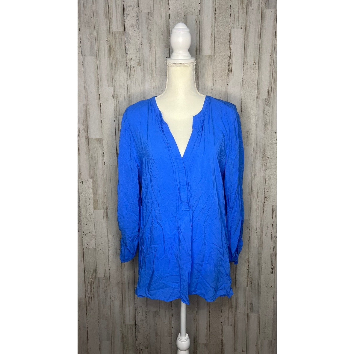 Lilly Pulitzer Women's V-Neck Blouse XL Blue Long Sleeve