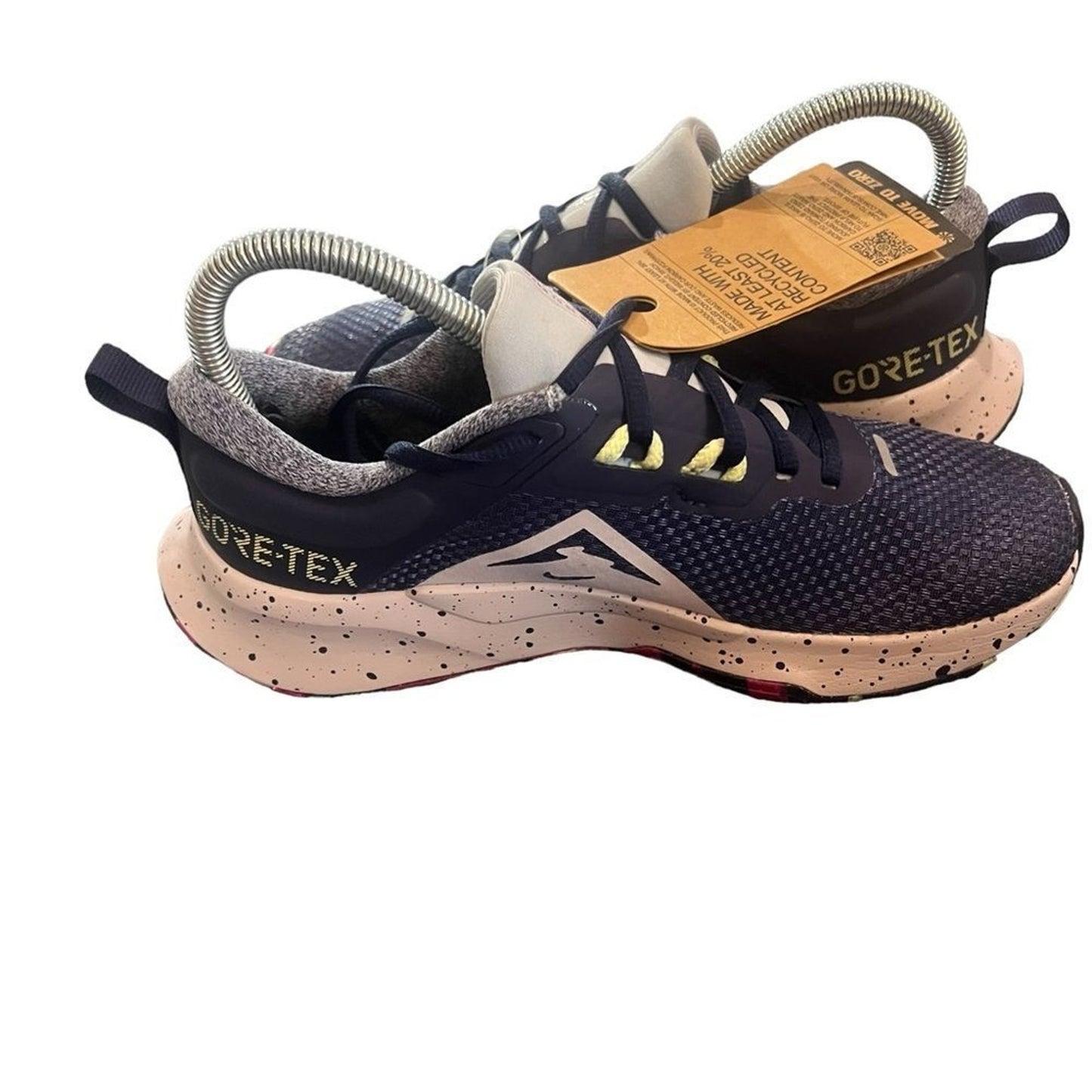 NWT Nike Juniper Trail 2 Women's Trail Running Shoes Waterproof Navy Size 6