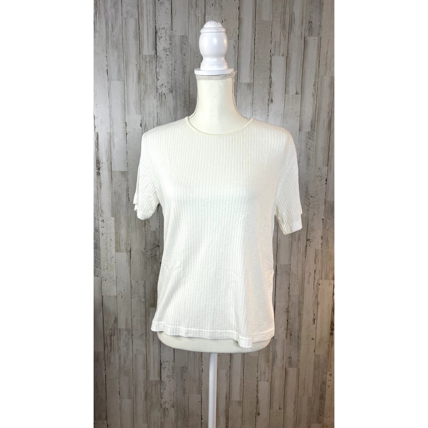 Vintage Laura Gayle Womens Medium Solid White Ribbed Short Sleeve Crewneck Shirt