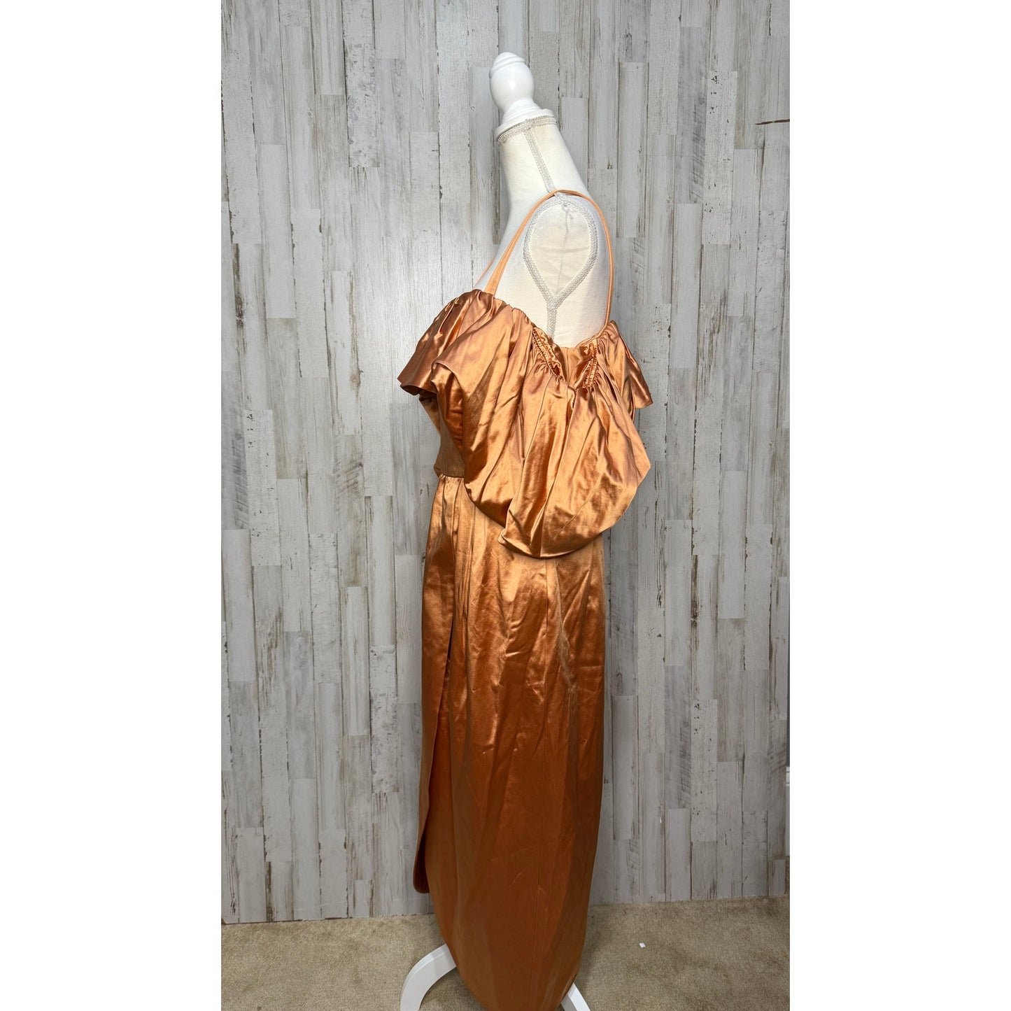 NWT Ulla Johnson Women's Lelita Off Shoulder Midi Dress Size 8 Copper