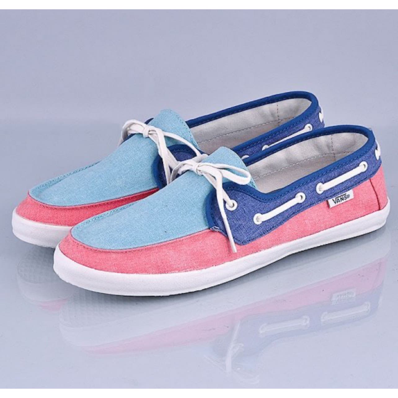 VANS Chauffette Women's Boat Shoes Aqua Sea/Calypso Coral Canvas Slip-On Size 8