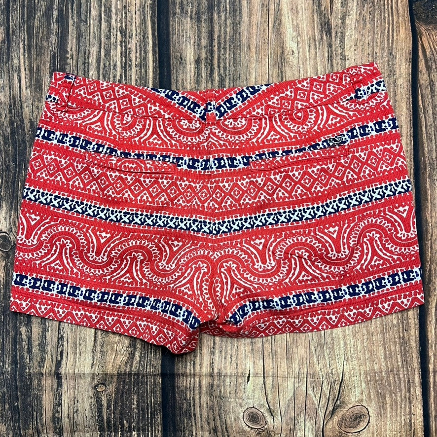 Vineyard Vines Women's Chino Shorts Size 6 Red White Blue Geometric