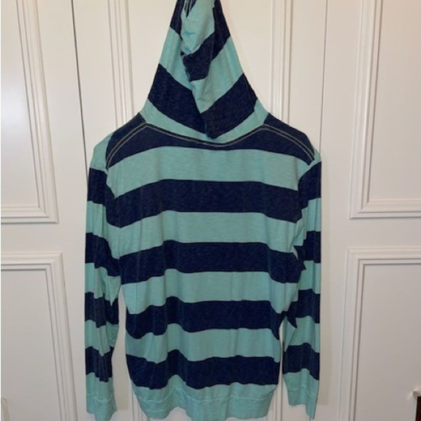 HOST PICK!! American Eagle teal/navy striped hoodie EUC