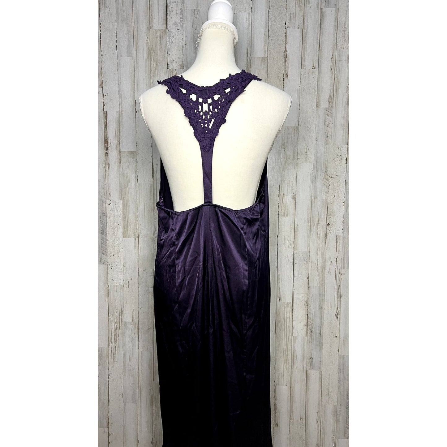 Newport News Women's Size 16 Dark Purple Satin Maxi Dress Formal