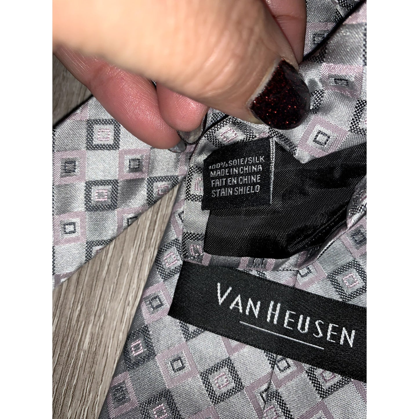 Van Heusen Men's Silk Ties Set of 3 Geometric Designer Multicolor