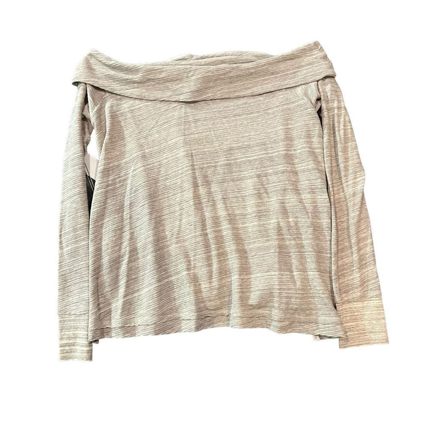 NWT O’Neill Lhani - Women’s Size Medium Off shoulder Long sleeved top