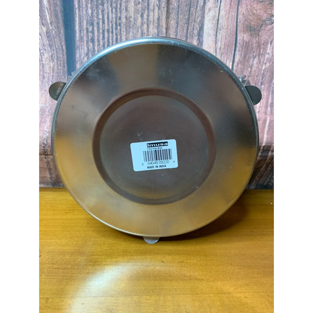 IMUSA Flan Mold with Locking Lid 1.5 Qt Silver Round 2 Piece