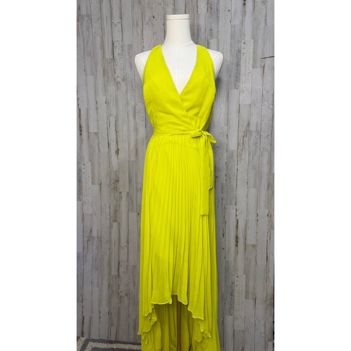 NWT BCBG Paris Alyssa Dress Women's Size 6 Yellow Pleated Hi-Low Party Dress