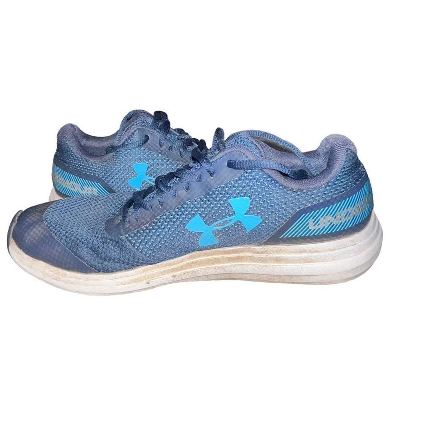 Under Armour Surge Running Shoe Size 6.5Y