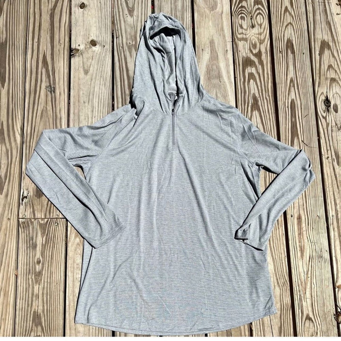 Link Long Sleeved Grey Hoodie XL