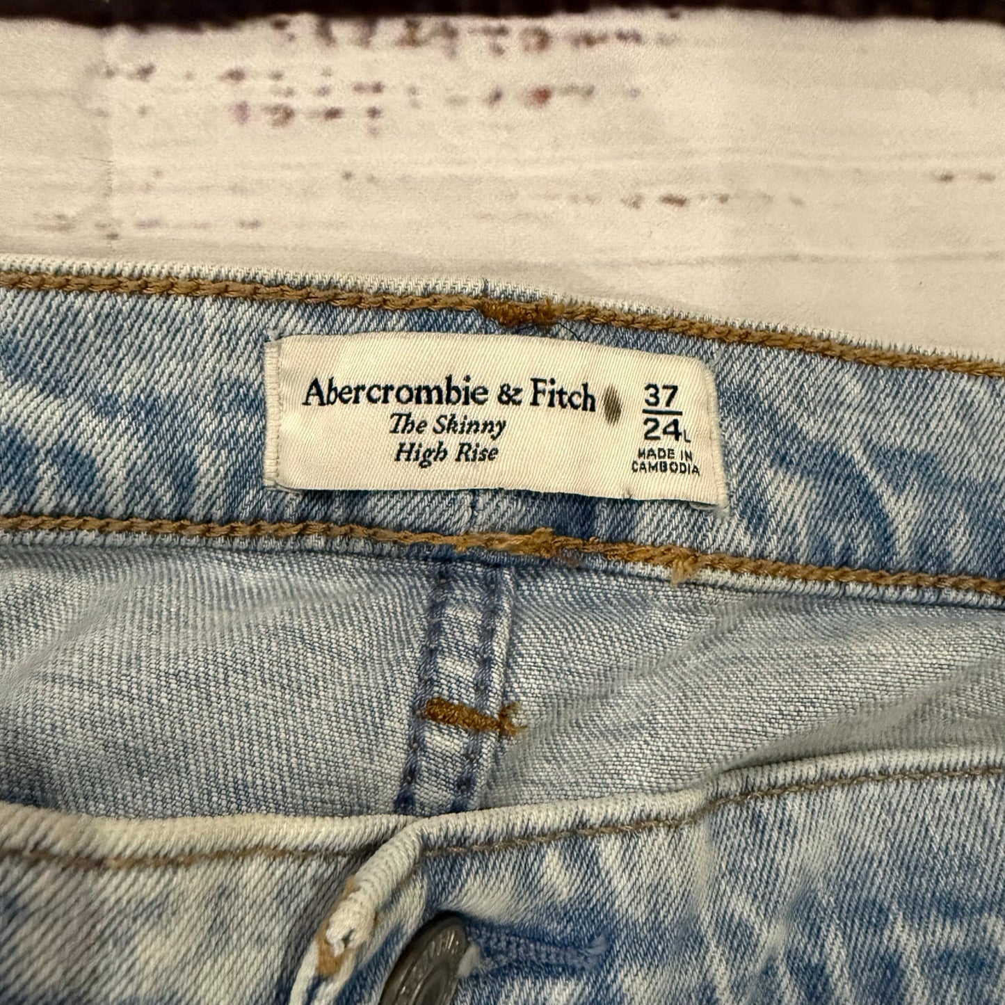 NWT Abercrombie & Fitch Skinny High Rise Jeans Womens 24 Light Wash Raw Hem