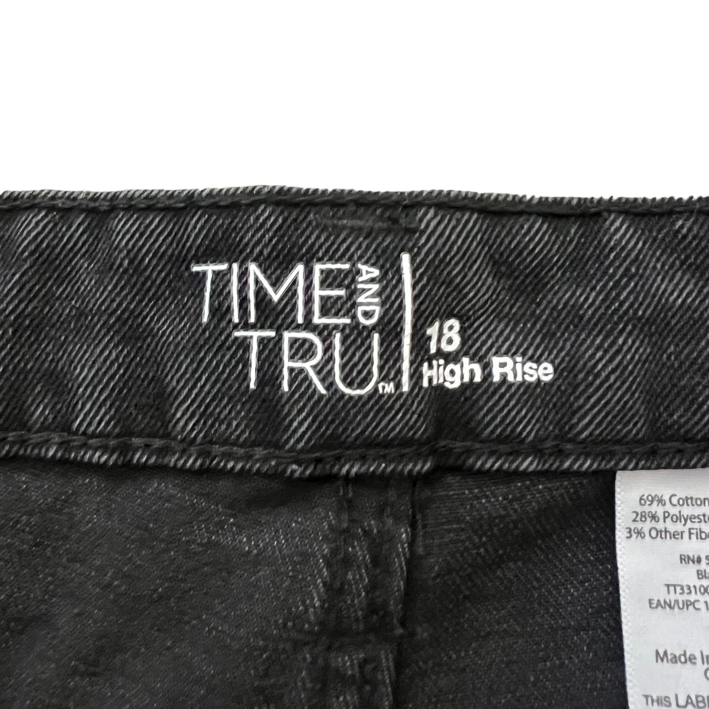 NWT Time and Tru Women's 18 Black High-Rise Tapered Stretch 5-Pocket Jeans