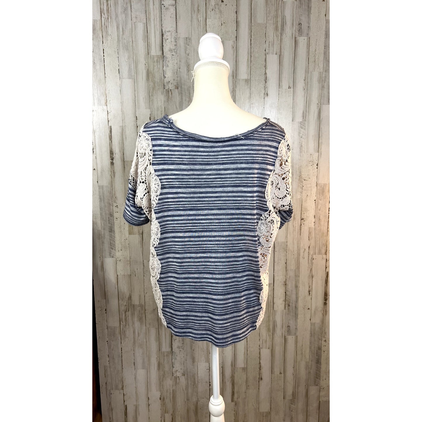 We The Free Women's Size Medium Blue/White Striped Crochet Lace Top