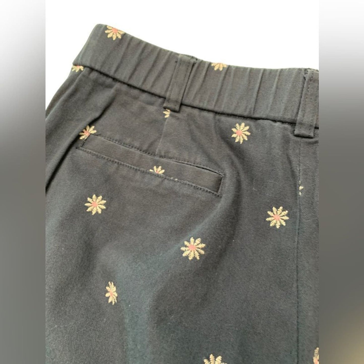 BRIGGS New York Women's Cropped Navy Blue Pants Size 10