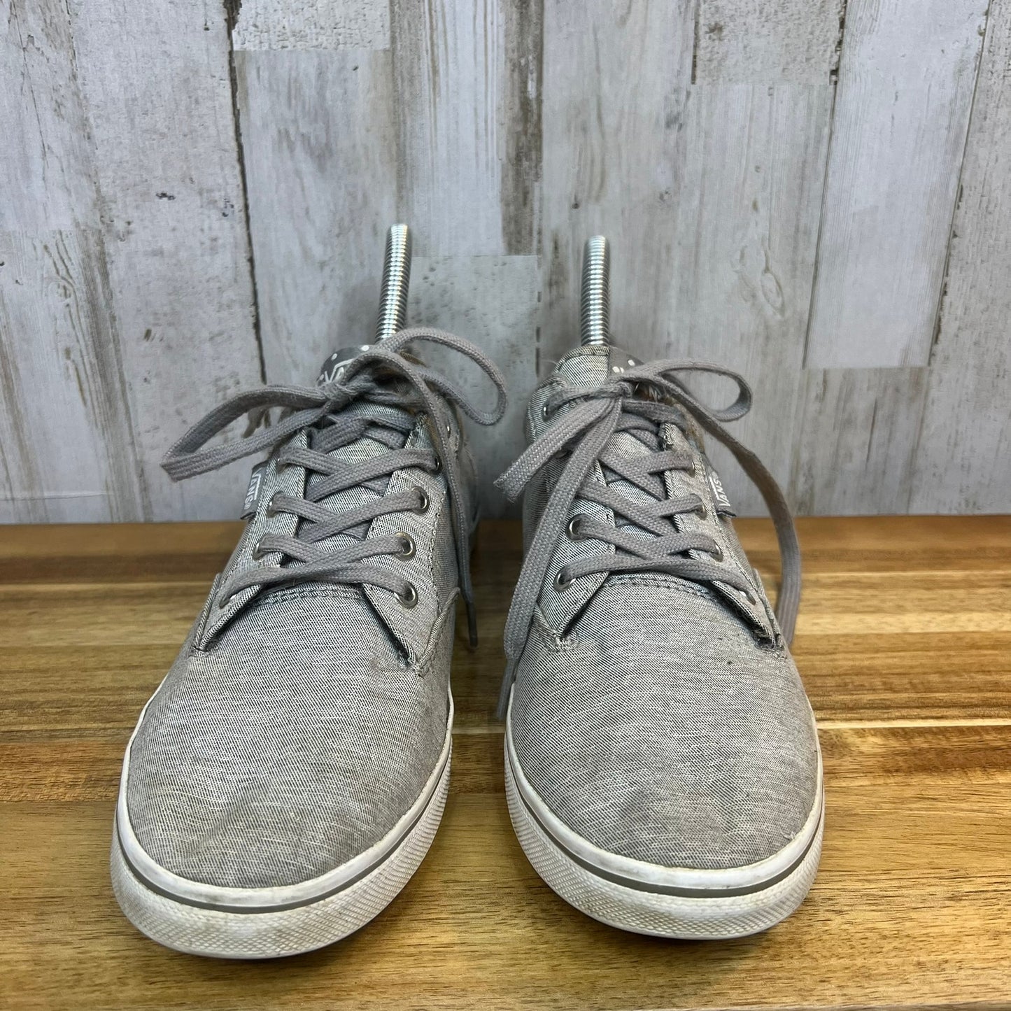 Vans Women's Size 7 Winston Low Top Lace-Up Heathered Gray Canvas Sneakers