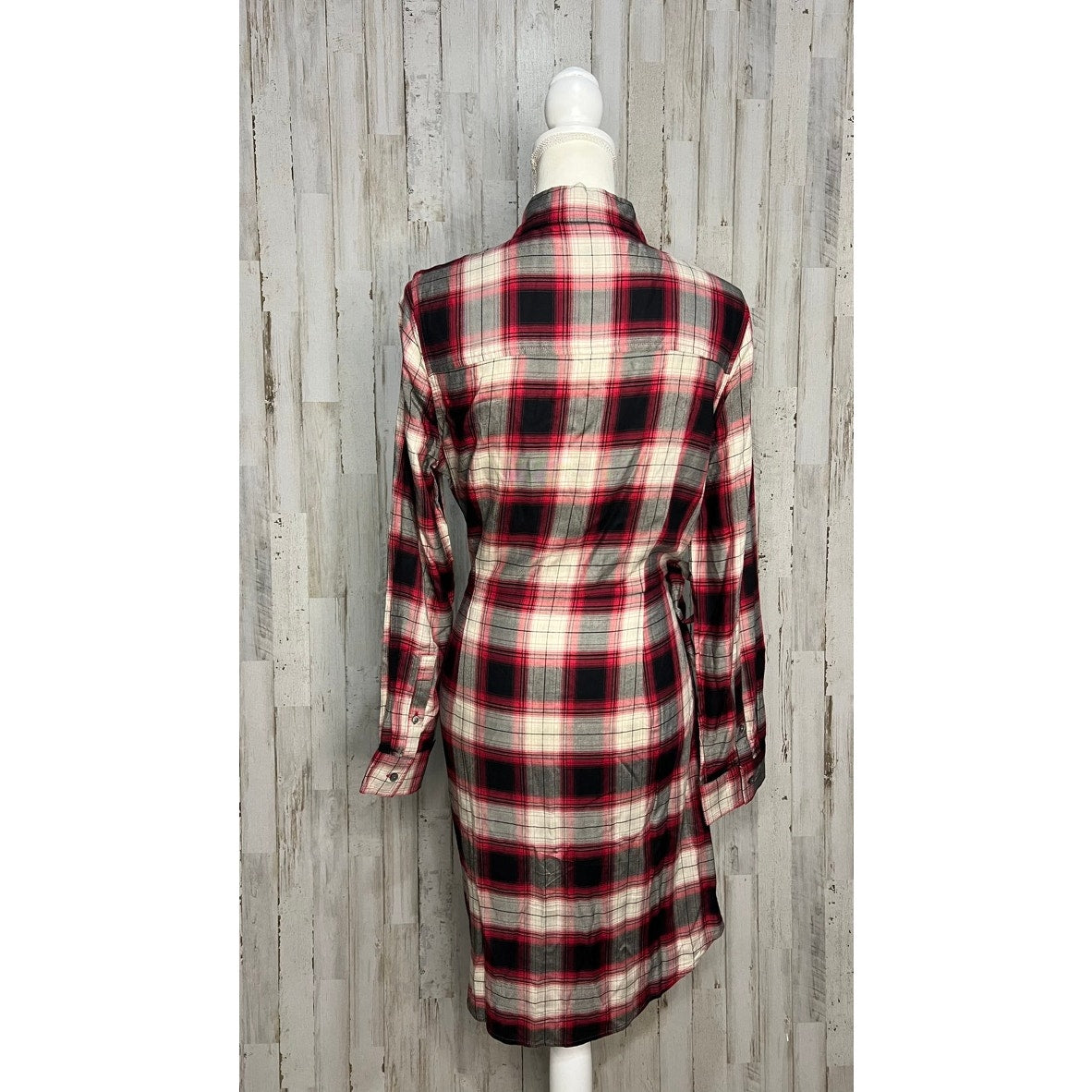 UNTUCKit Women's Plaid Wrap Dress Size 8 Knee Length Casual Fall