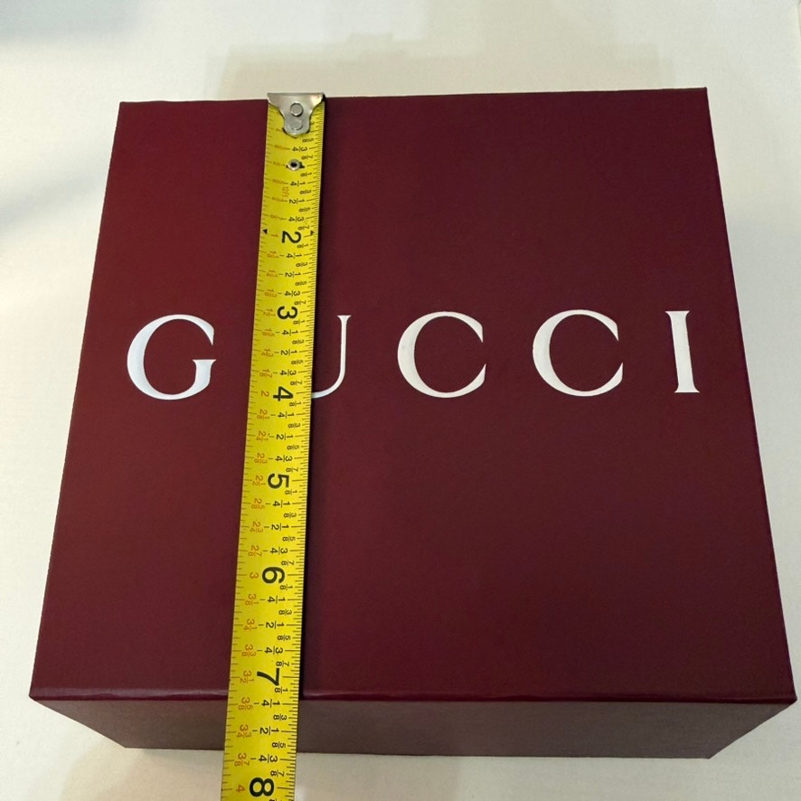 Gucci Burgundy Maroon Magnetic Gift Presentation Box w/ Lid Large White
