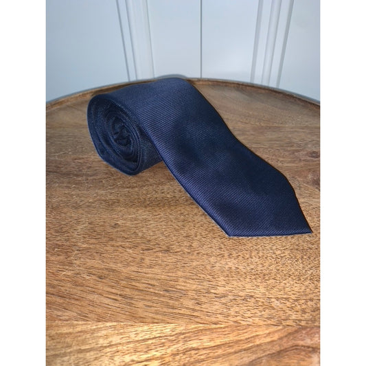 Isaac Mizrahi New York Men's Navy Blue Solid Designer Necktie