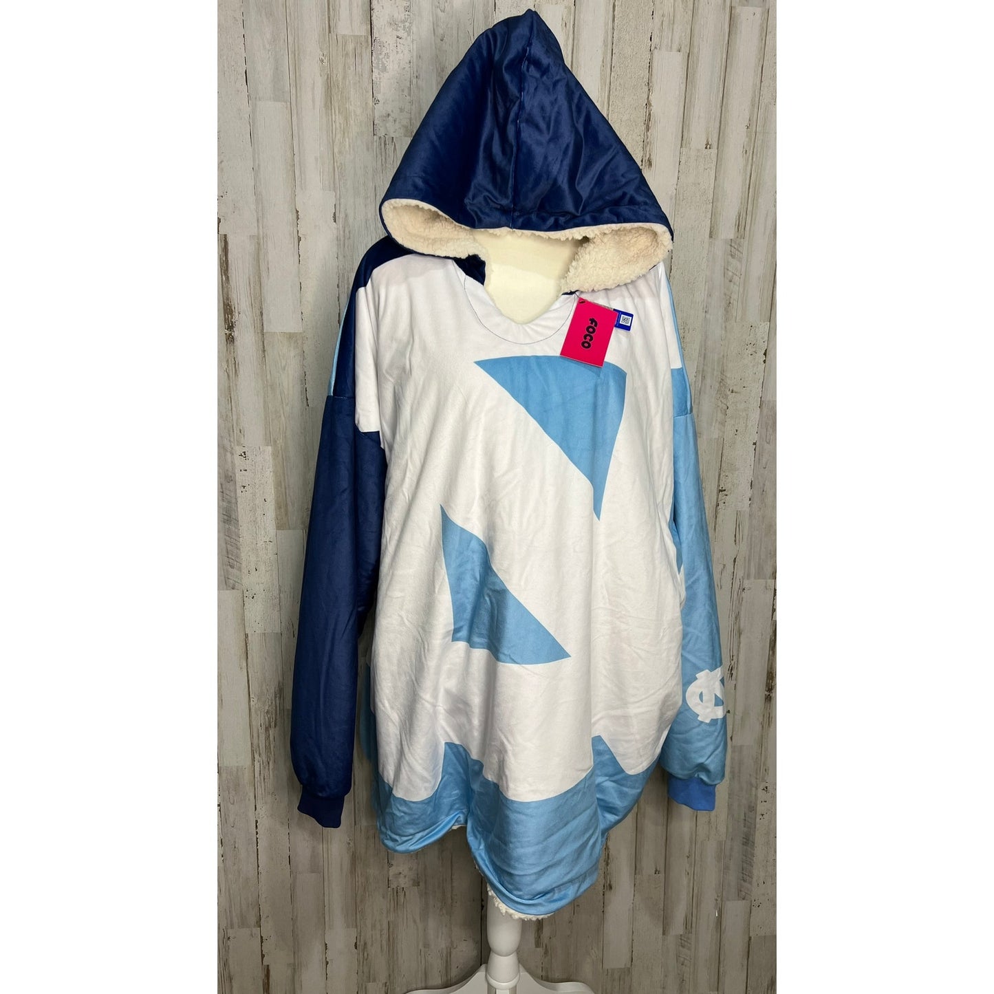 NWT FOCO North Carolina Tar Heels Reversible Colorblock Hoodeez Jacket