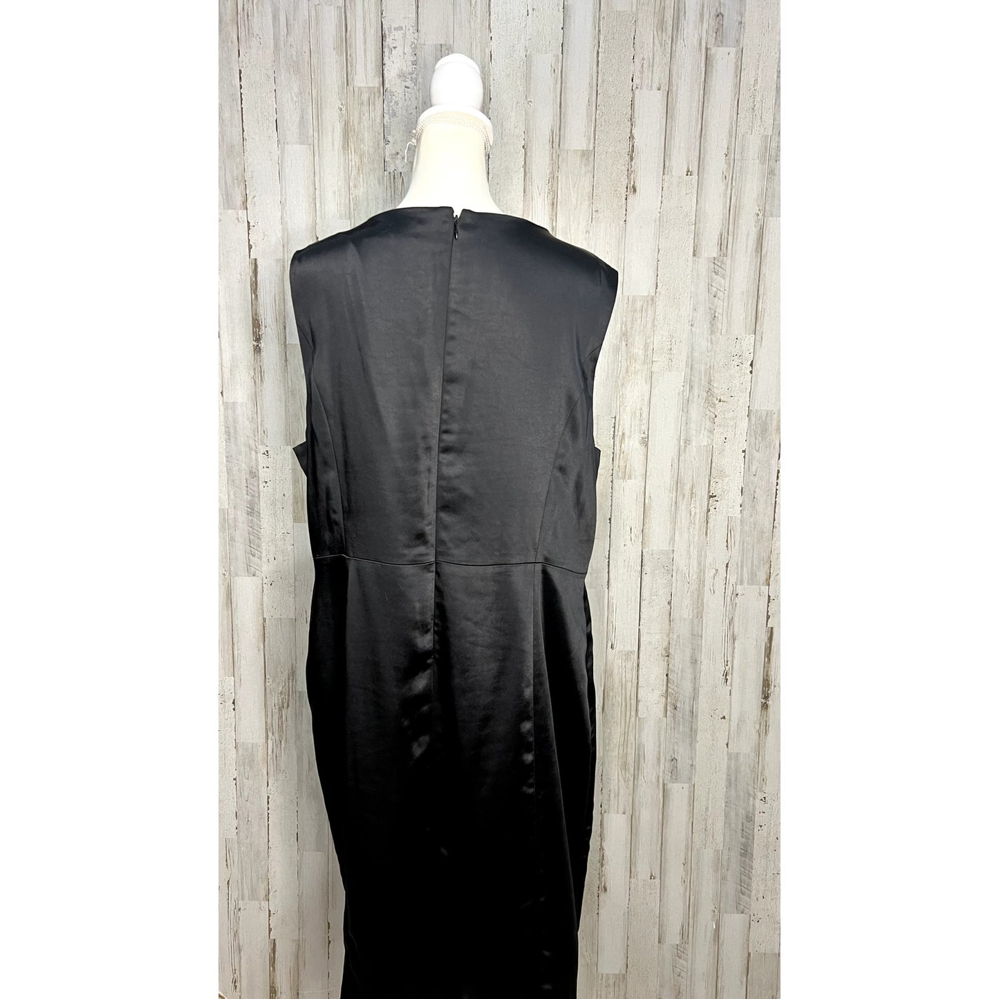 Kasper Women's Black Satin Sheath Dress Size 18 Knee Length Formal