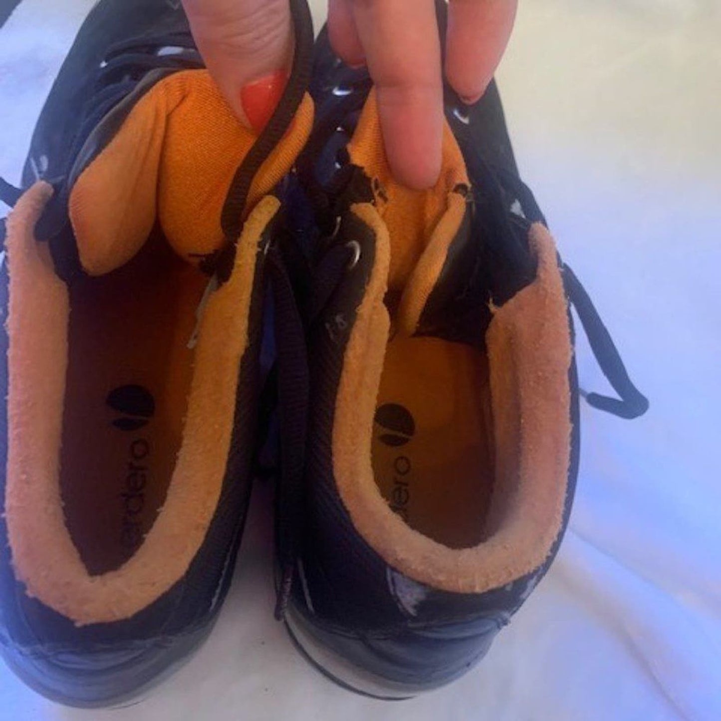 Verdero black metal high-tops baseball cleats 10M