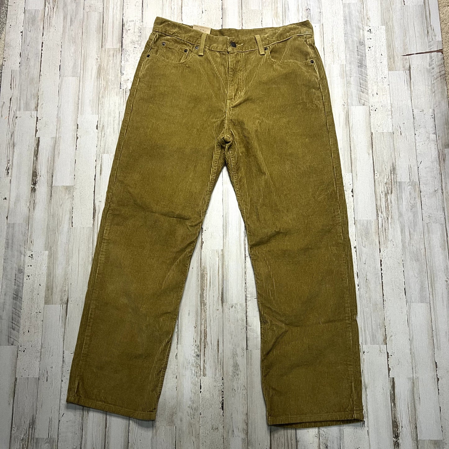 NWT Levi's Men's Corduroy Pants 32x30 Tan Mid Rise Straight Leg