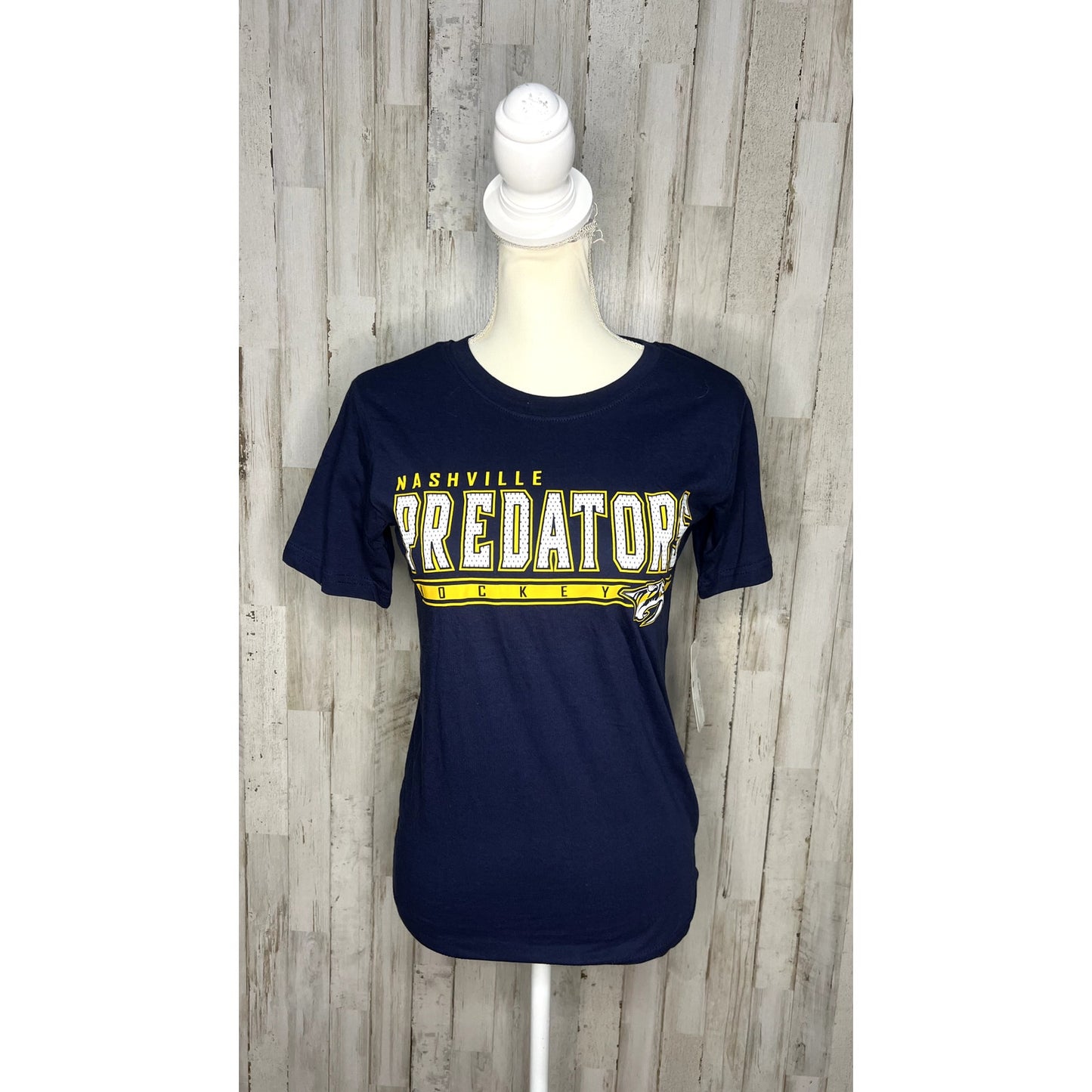 NWT NHL Nashville Predators Youth Small Navy Blue Graphic Short Sleeve T-Shirt