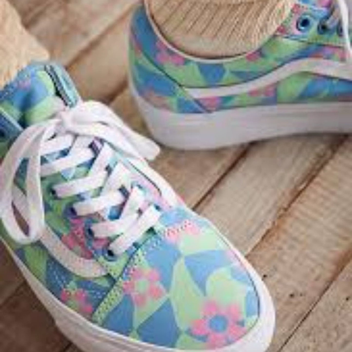 Vans X Awake NY Old Skool Stackform Platform Checkerboard Floral Sneakers W6.5