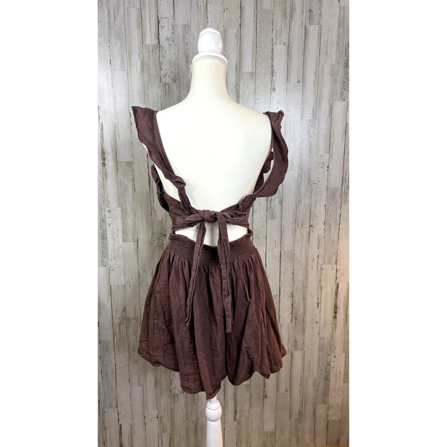 Free People Women's Small Erin Ruffle Sleeve Open Back Skater Mini Dress Brown