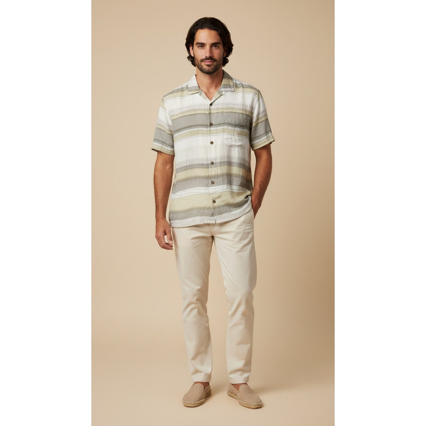 Tommy Bahama Camp Shirt Mens Medium 100% Silk Striped Short Sleeve Button Up