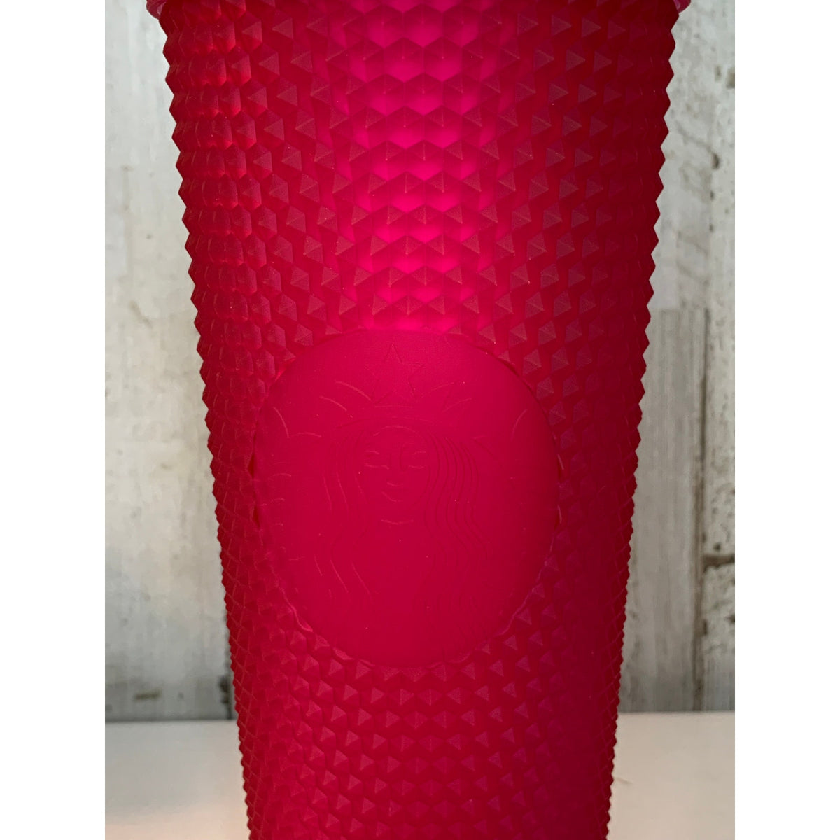 Starbucks Neon Hot Pink Studded Cold Cup Tumbler w/ Lid & Straw 24 oz