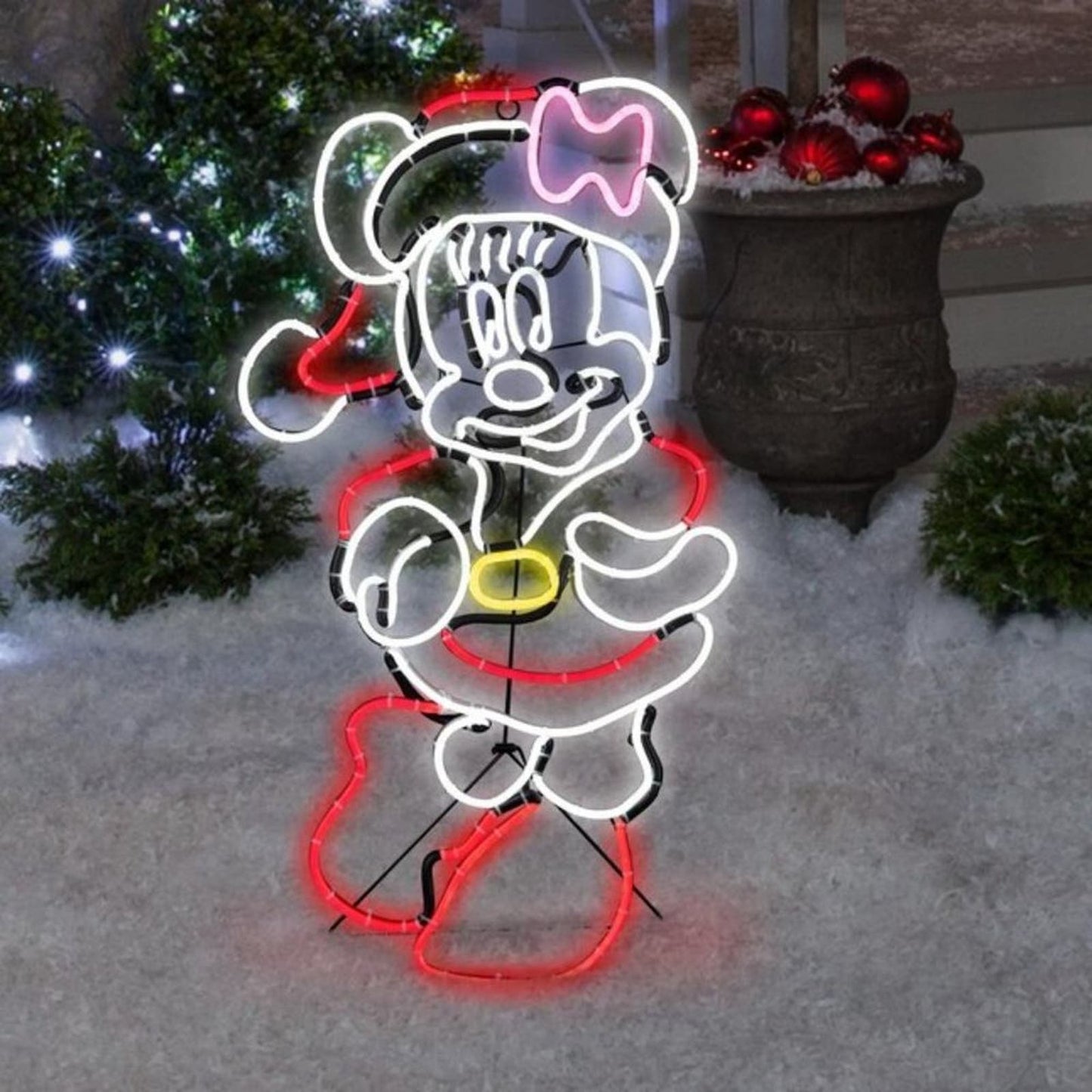 Gemmy Disney Christmas Mickey & Minnie Mouse 29-in Sculpture with LED Lights