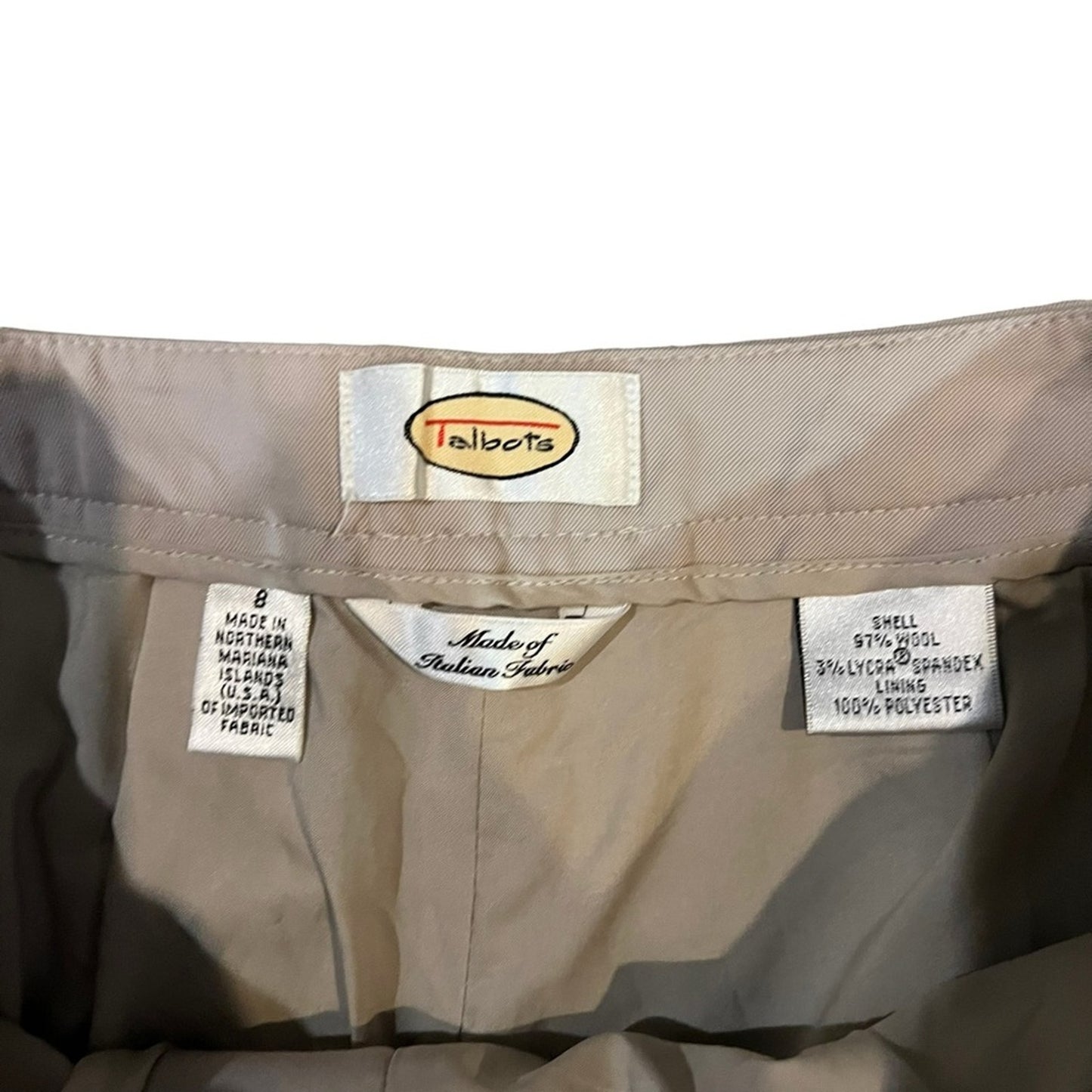 Talbots Dress Pants Womens Size 8 Beige Pleated Straight Leg Pockets