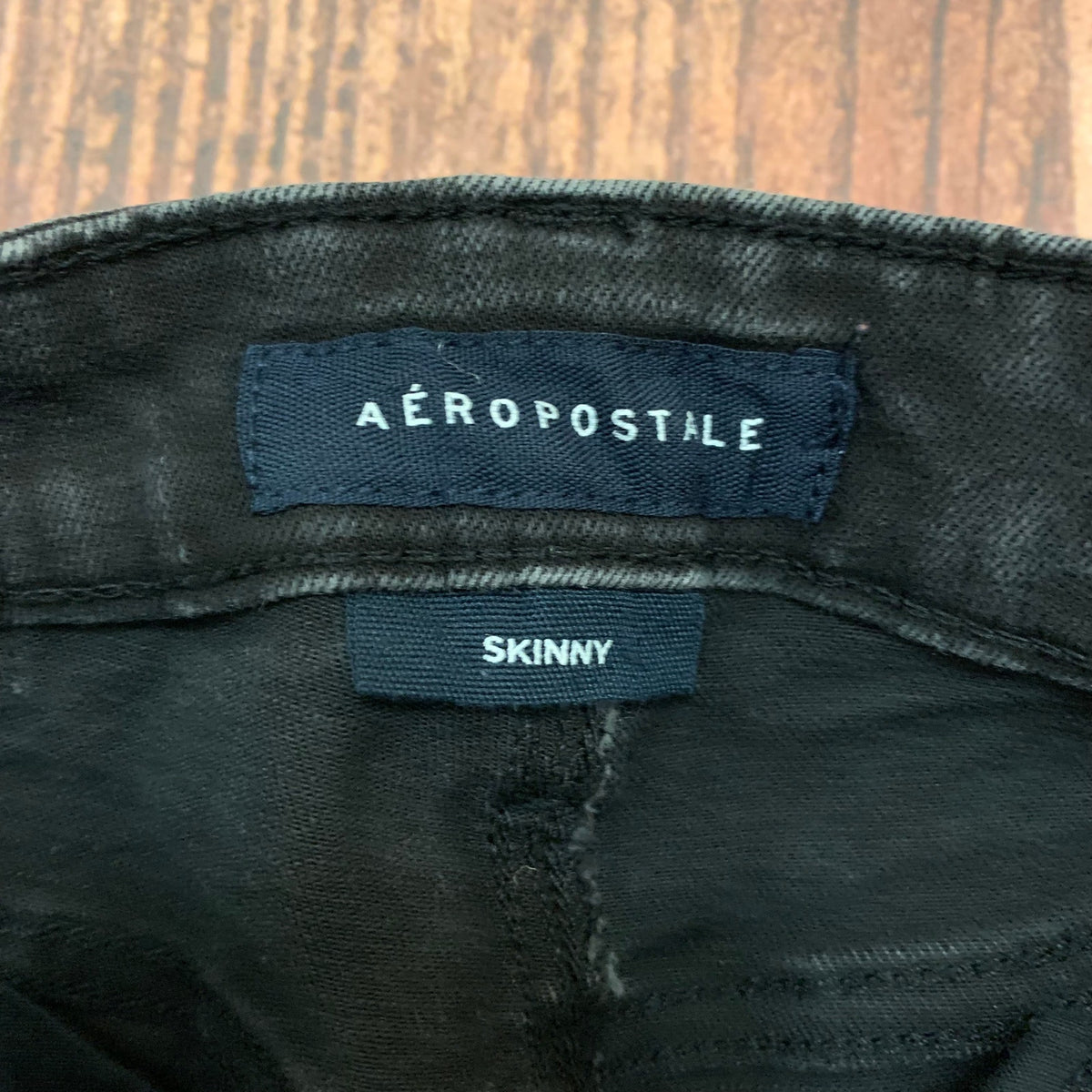 Aéropostale Jeans Womens 29x30 Black Skinny Stretch Raw Hem