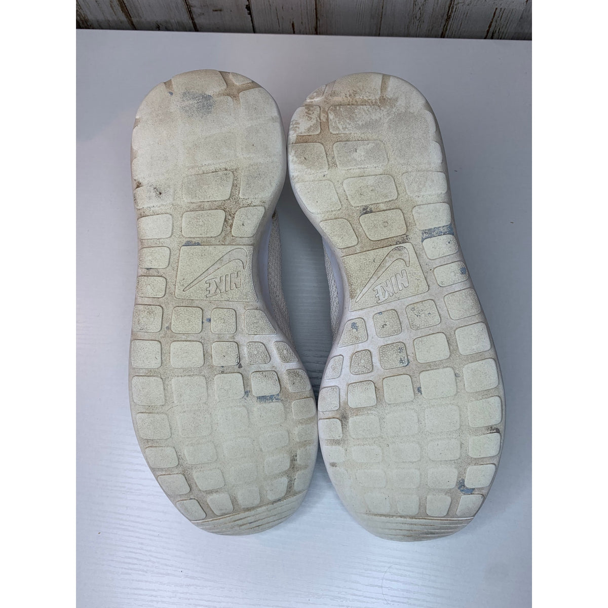 Nike Roshe G Spikeless Golf Shoes Women's US 9.5 Pure Platinum Black White