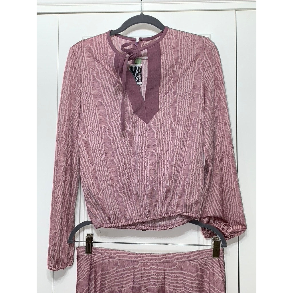 Vintage Carillon Pink Two-Piece Set Women's Size 10 V-Neck Top & Skirt Casual