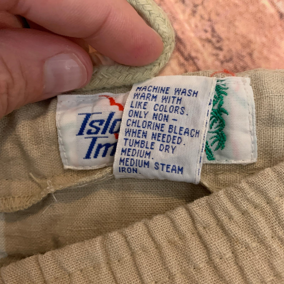 Island Image Khaki Tie Waist Shorts Size 34 Men’s Ramie
