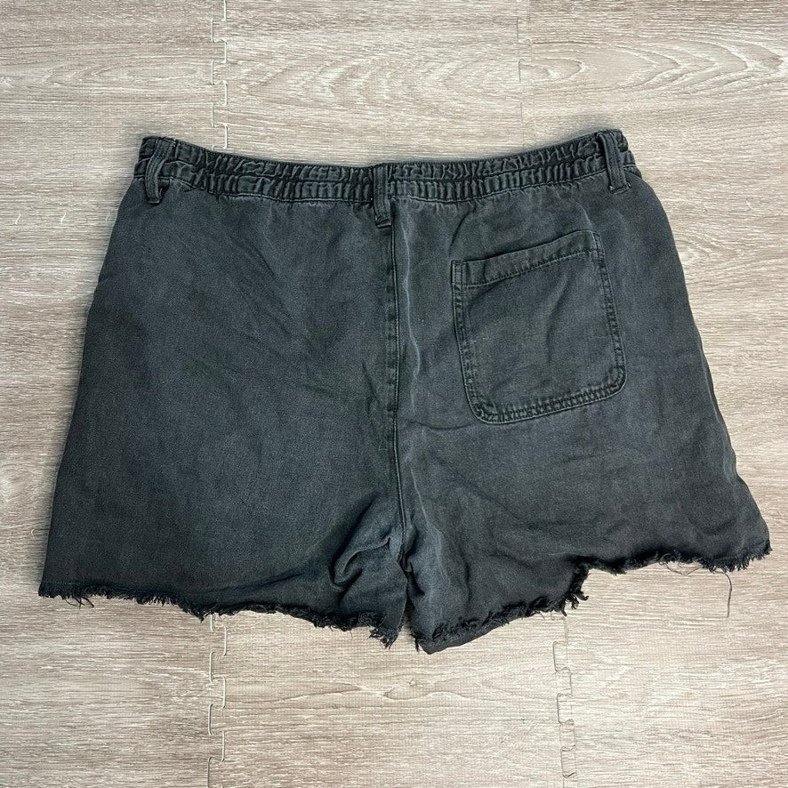 Aerie Women's Charcoal Grey Knit Shorts Large Raw Hem Casual