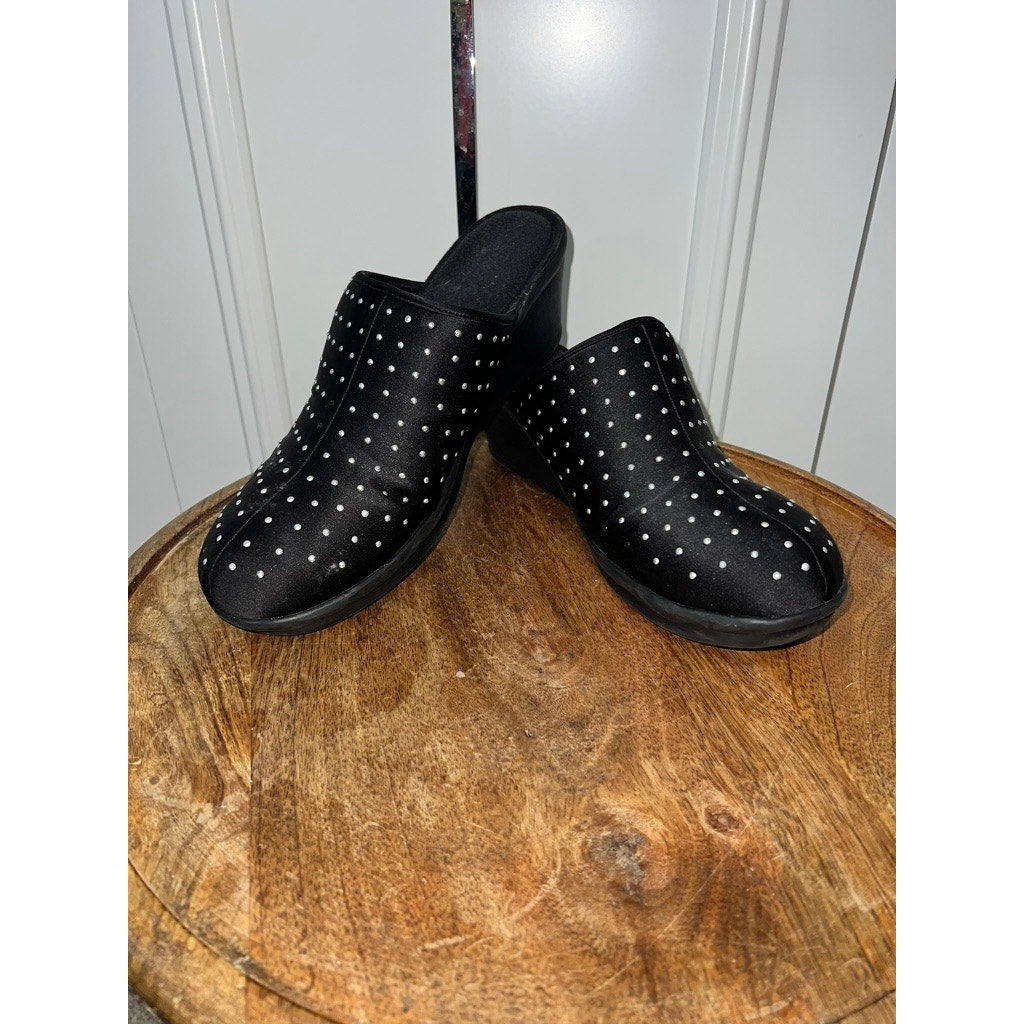 Women's Black Studded  Mules Size 10 Casual Chic Flats