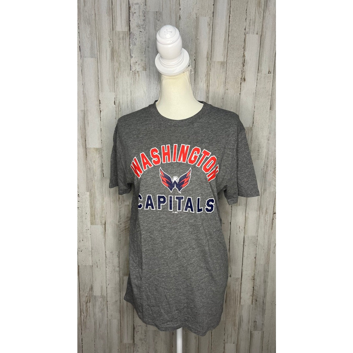 NWT NHL Washington Capitals Heathered Gray Short Sleeve T-Shirt Men's Medium