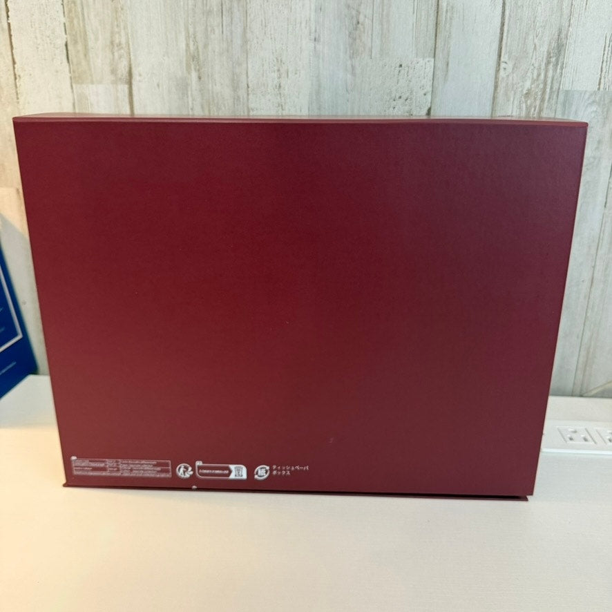 Gucci Large Burgundy Red Gift Presentation Box with Lid White Interior