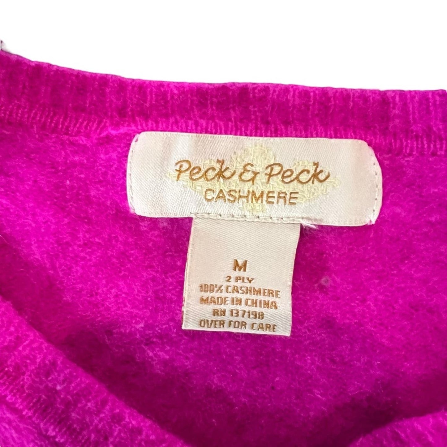 Peck & Peck 100% Cashmere Pink V-Neck Sweater Size Medium