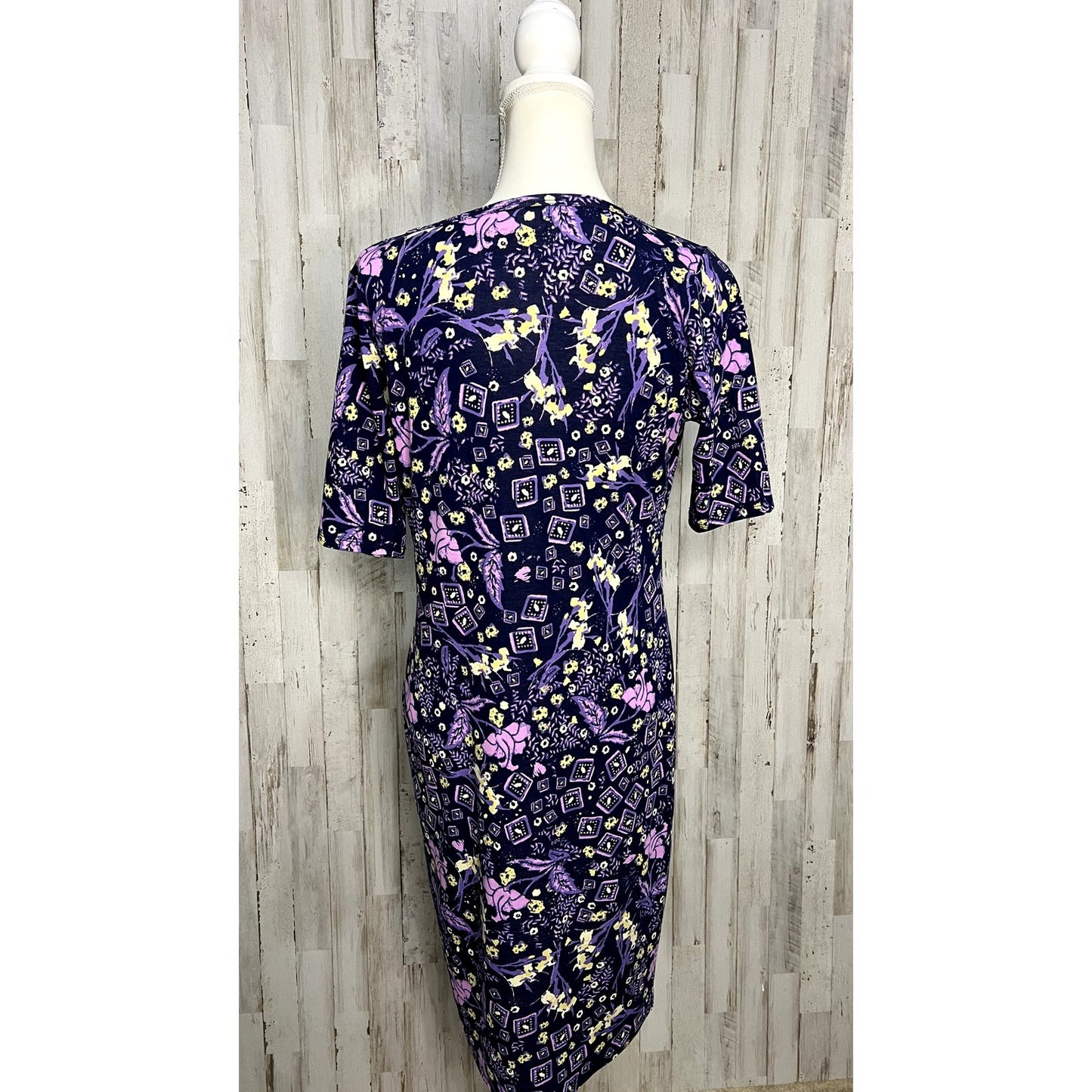 LulaRoe Julia Dress Women's Medium Purple Floral Pencil Knee Length Casual