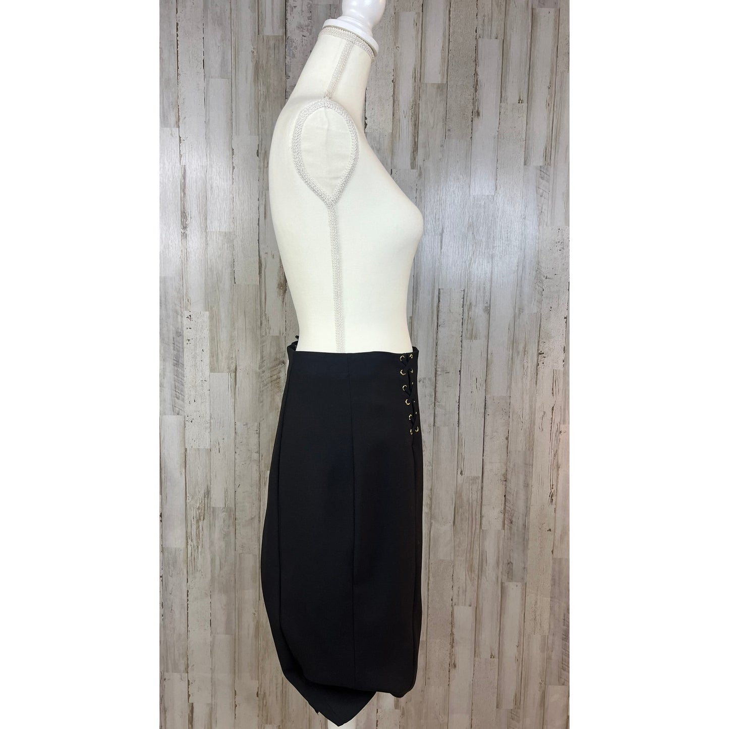 NWT White House Black Market Women's Size 8 Black Lace-Up Pencil Skirt