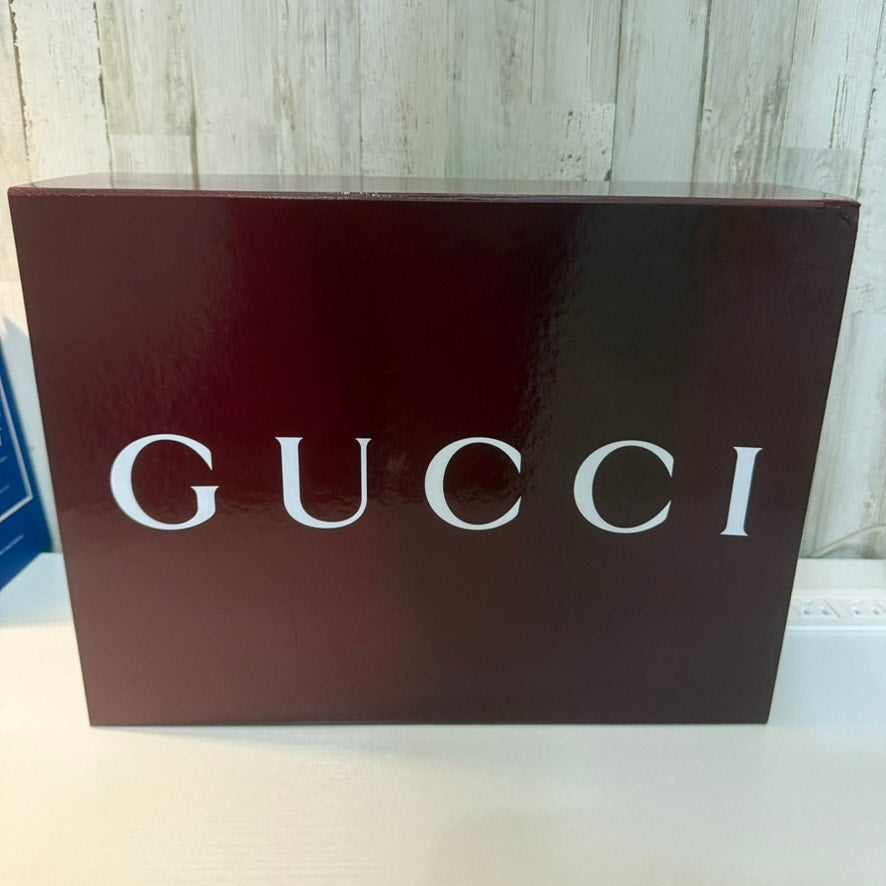 Gucci Large Burgundy Glossy Magnetic Gift Presentation Box w/ Lid White