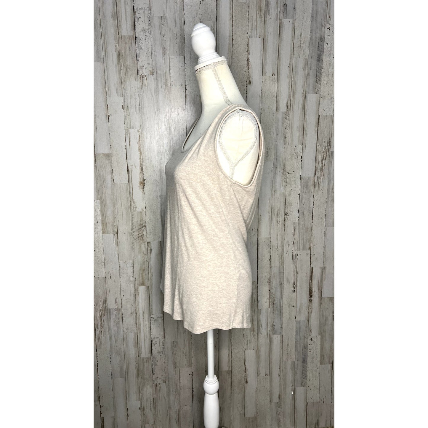 White House Black Market Women's Ivory Cardigan & Tank Set Size Medium