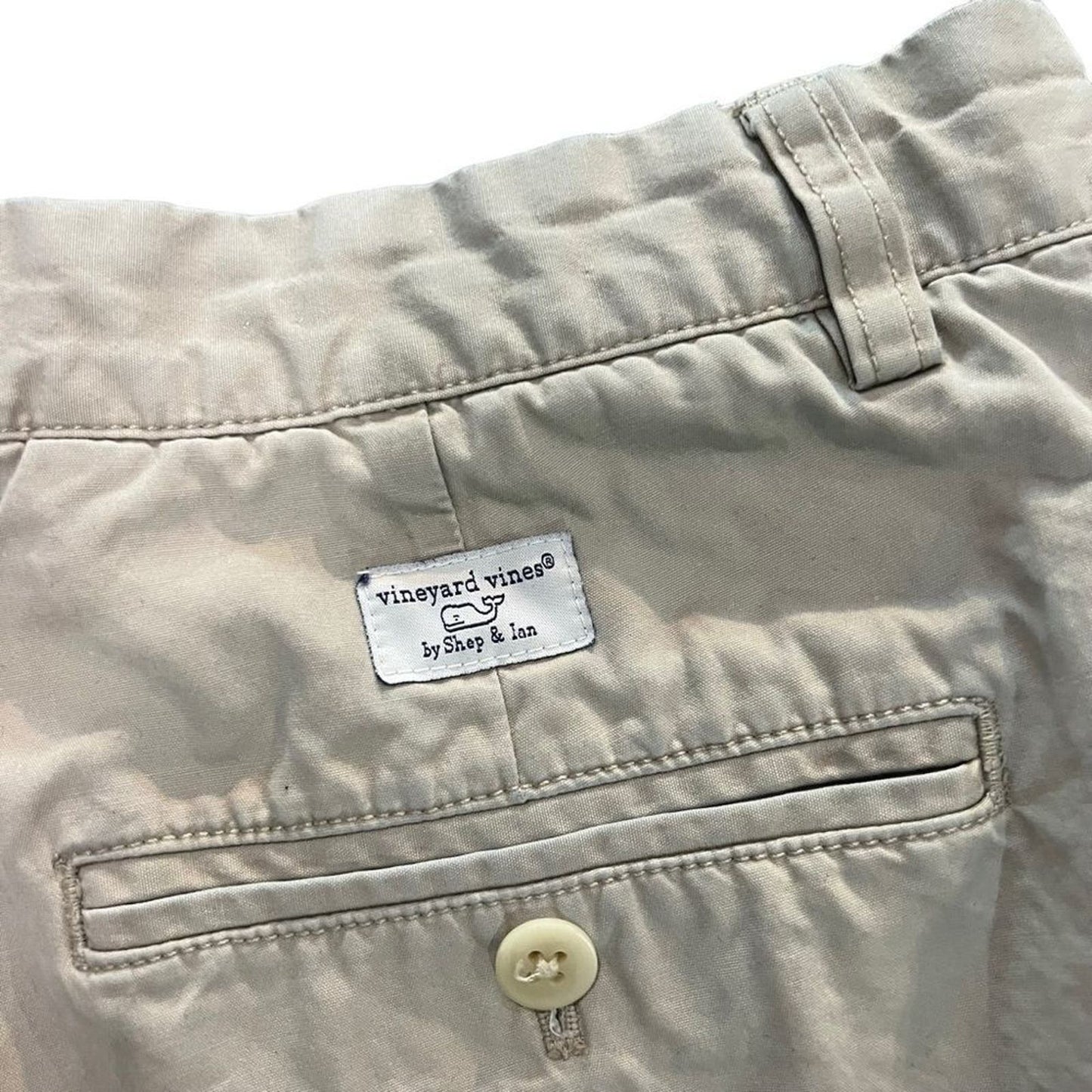 Vineyard Vines 9" Island Shorts Size 35