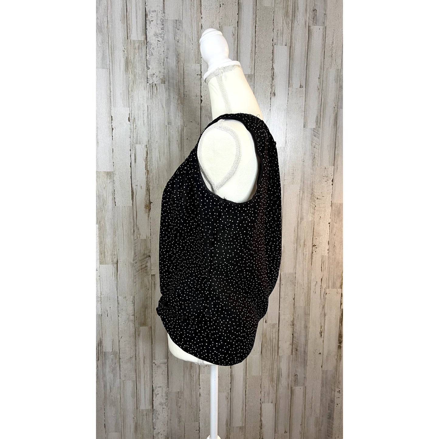 White House Black Market Women's Size 10 Black Polka Dot Sleeveless Blouse