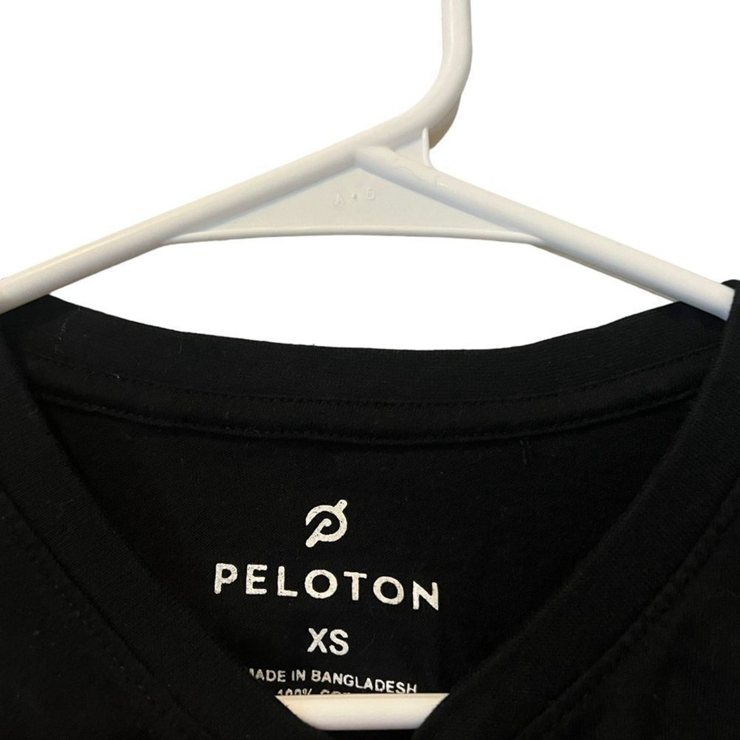 Peloton Century 100 Club T-Shirt Womens XS Black Short Sleeve Logo Tee