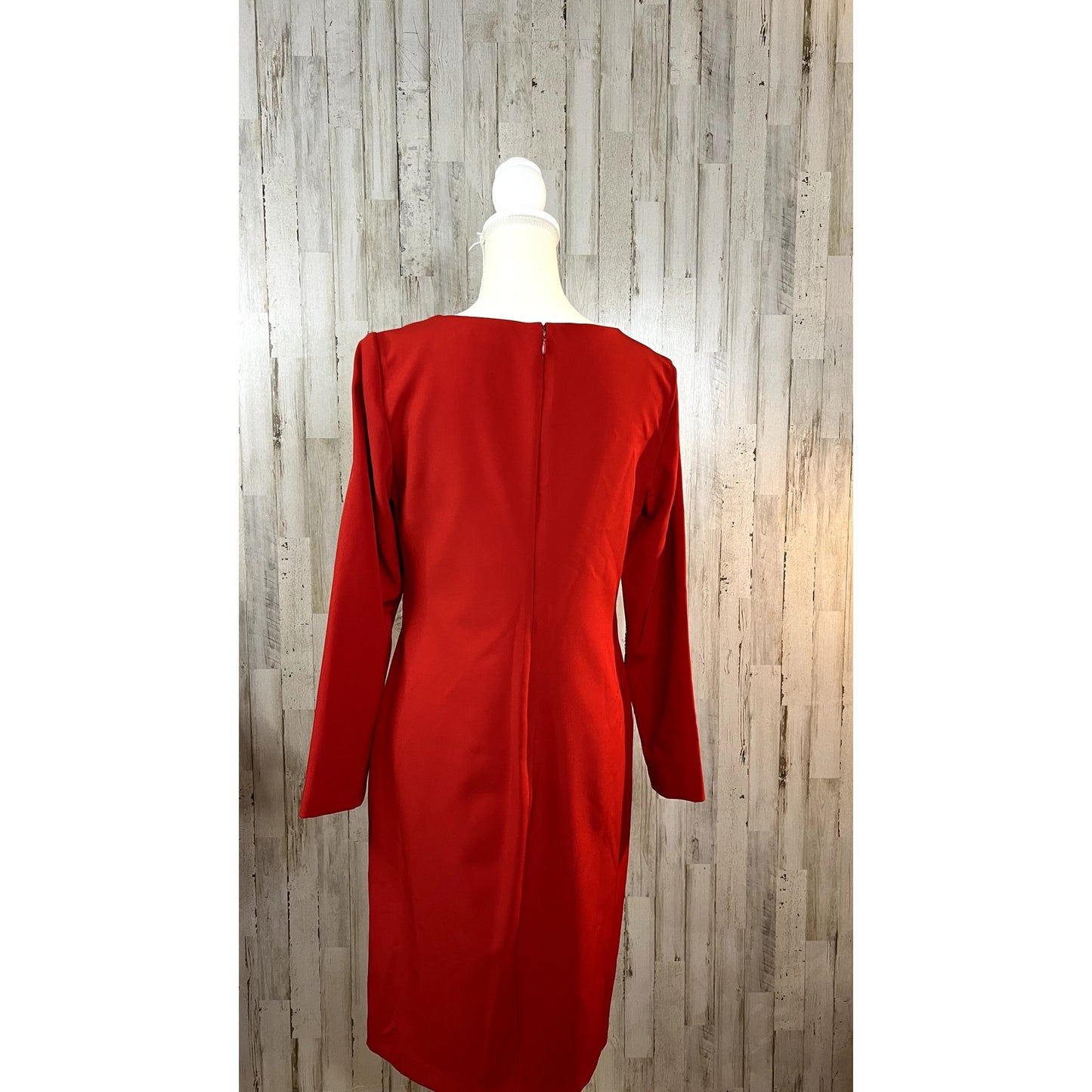 Lauren Ralph Lauren Women's Size 8 Red V-Neck Knee Length Long Sleeve Dress